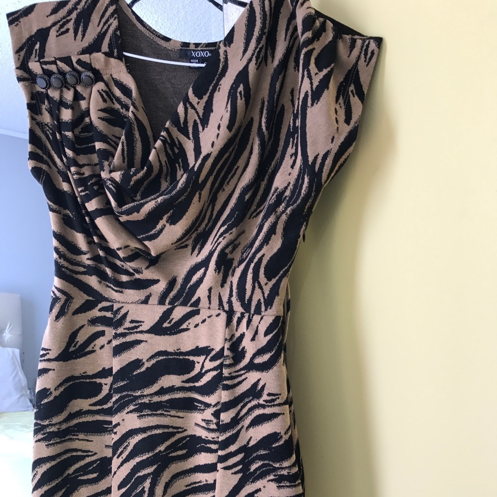 BEAUTIFUL DRESS